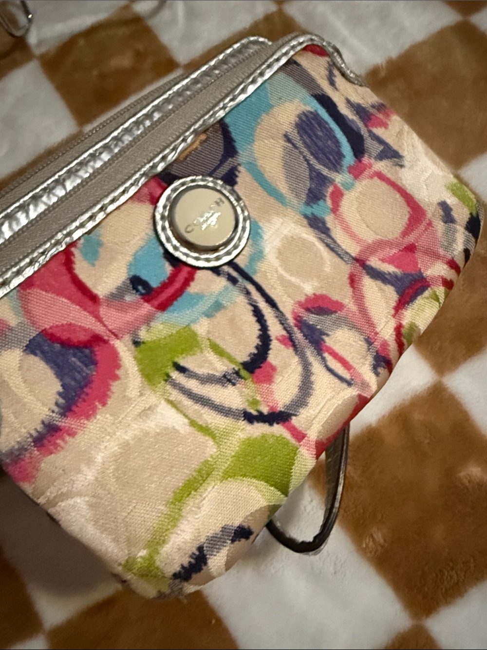 Coach Poppy Graffiti Ikat Signature Double Zip Wristlet preloved - Picture 15 of 16
